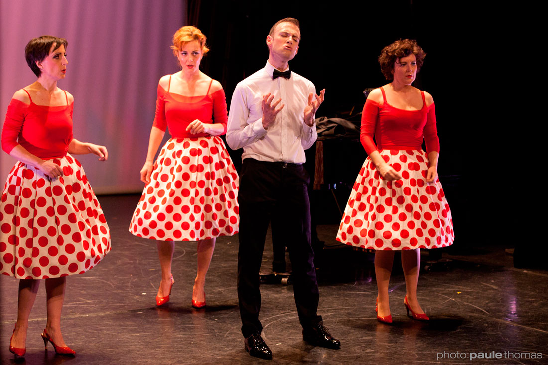 Avec les Swinging Poules